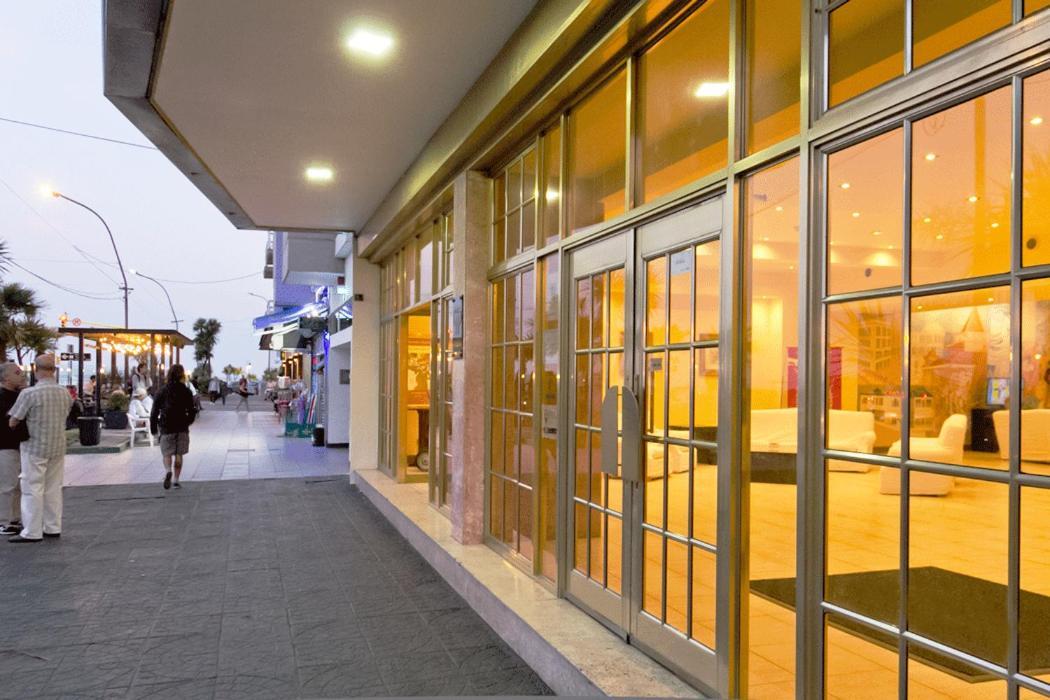 Hotel Atlántico Suites Mar del Plata Exterior foto